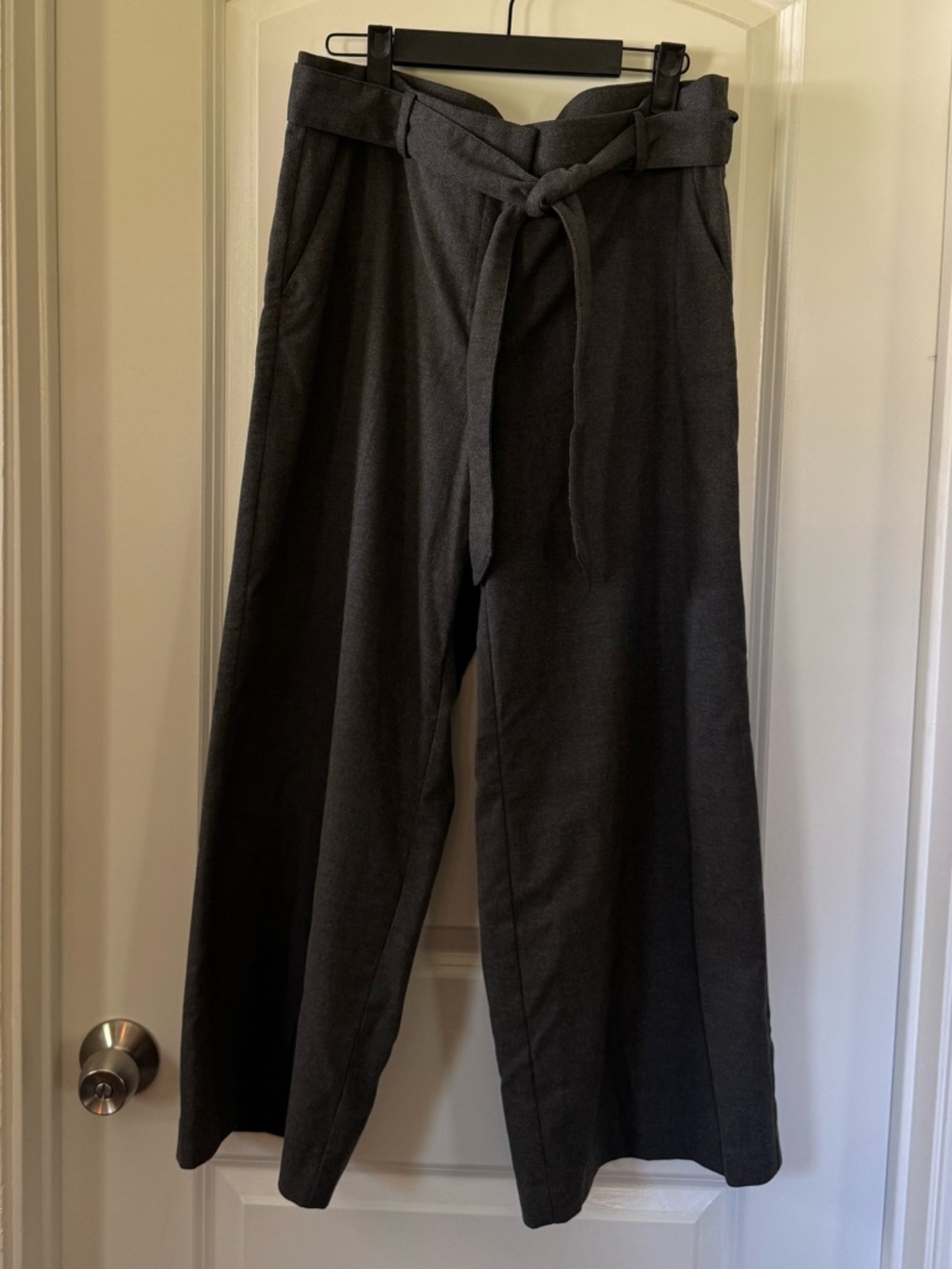 Loft Gray Wide Leg Cropped Pants with Tie Waist - Size 12